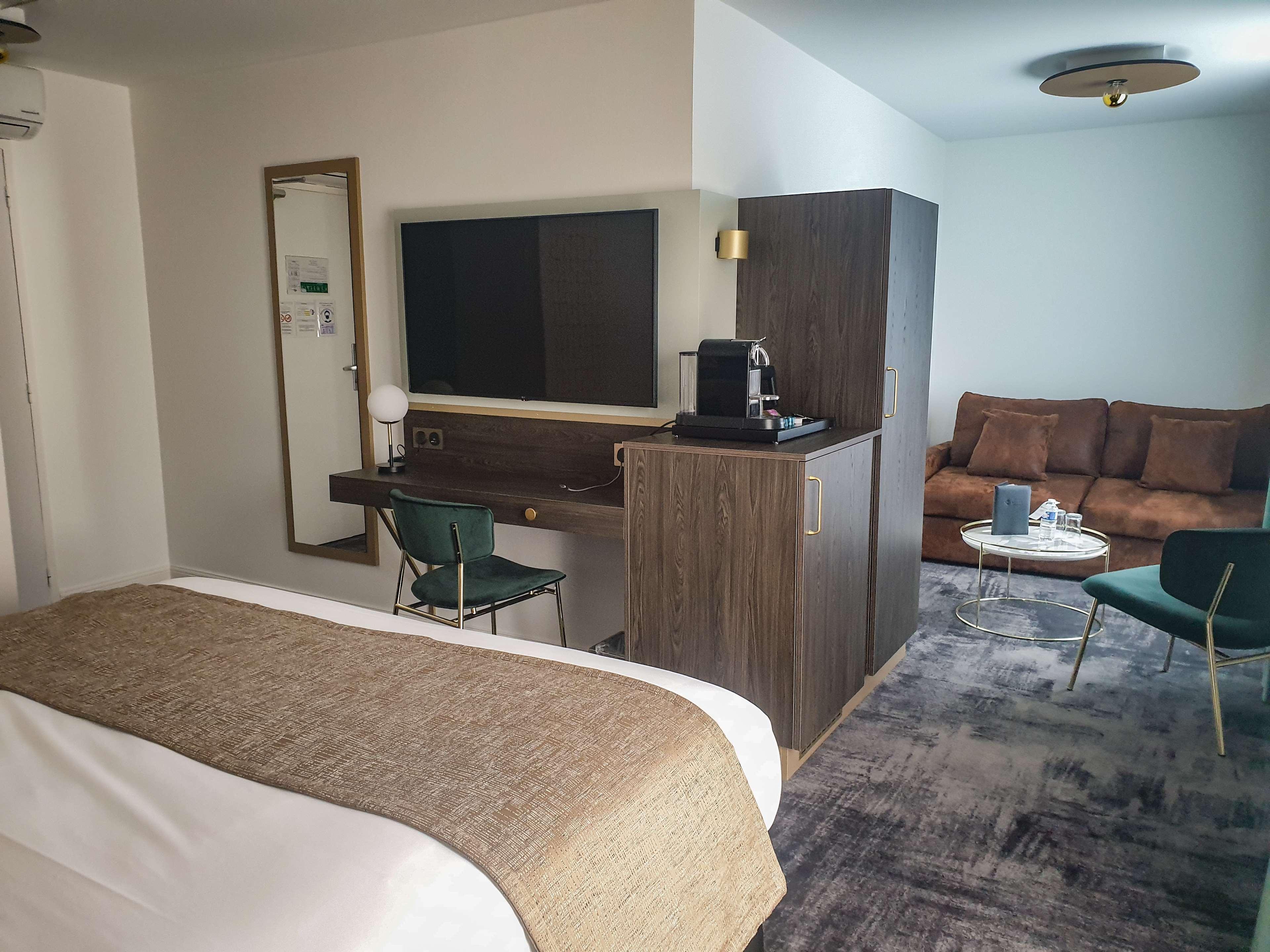 Western L'artist Hotel Tours